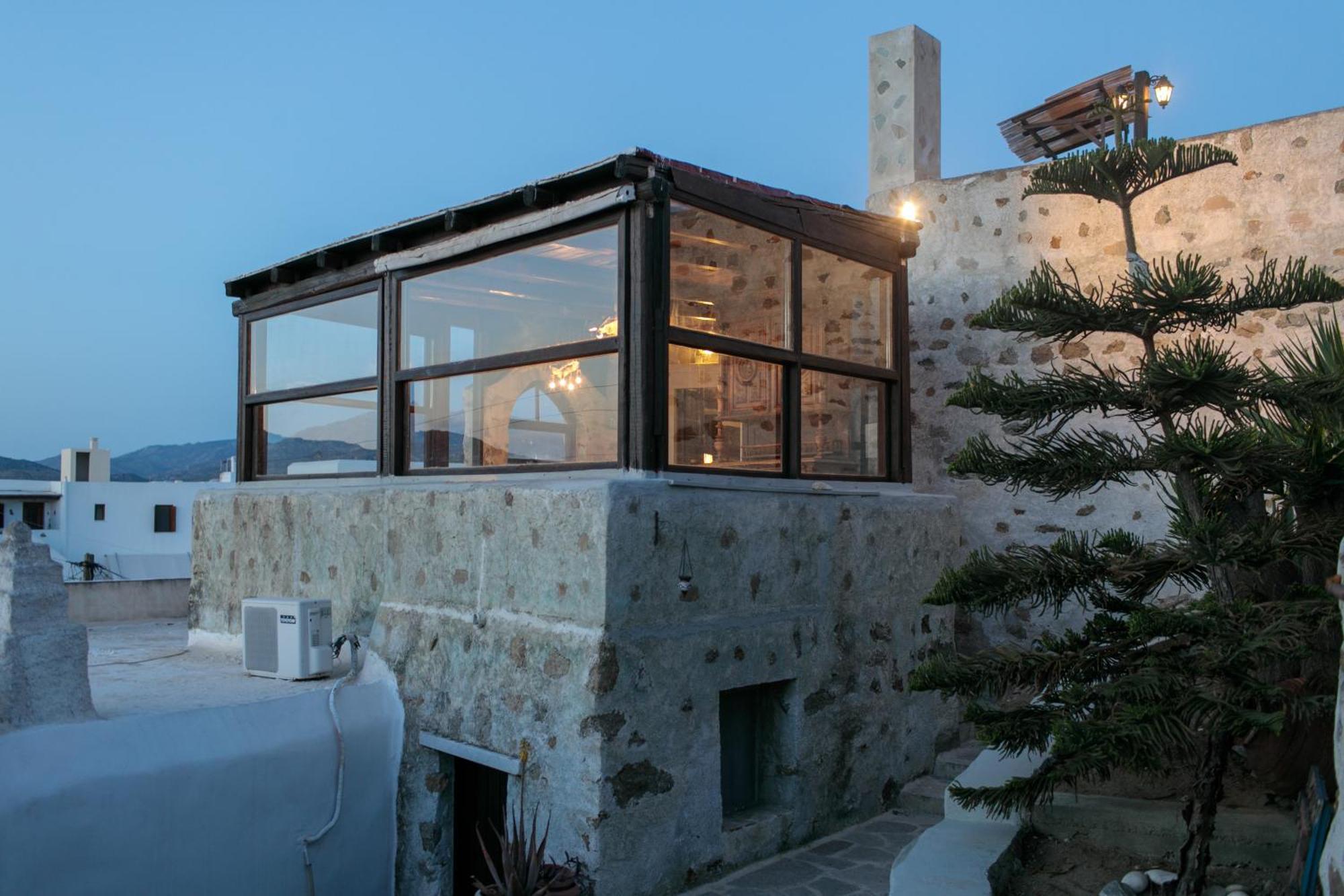 Themed House "Castle Halaros" View 17Th Century Villa Glinado Naxos Exterior photo