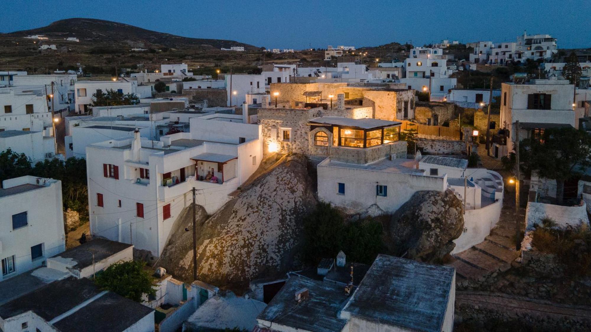 Themed House "Castle Halaros" View 17Th Century Villa Glinado Naxos Exterior photo